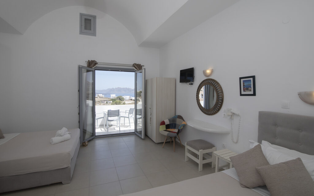 Superior Triple Room_Thira Dolphins_Akrotiri_Santorini